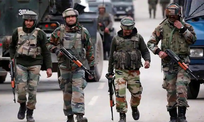  Indian Army Started Operation Clean Up In Kashmir For Terrorists-TeluguStop.com