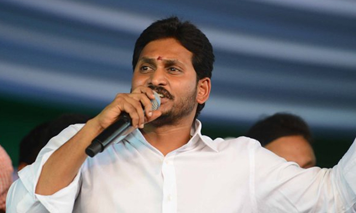  Political Plans Behind Ys Jagan Delhi Tour-TeluguStop.com