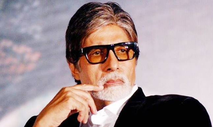  Amitabh Bachchan Will Be Donating 5 Lakhs To Each Family Of The 40 Martyrs-TeluguStop.com