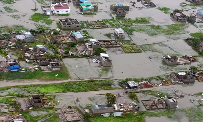  Cyclone Idai Impact Ravages Mozambique Zimbabwe-TeluguStop.com