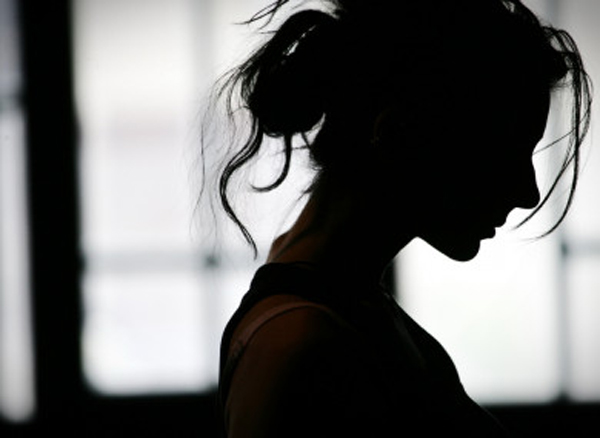  Women Escaping From Rape Attempt1-TeluguStop.com
