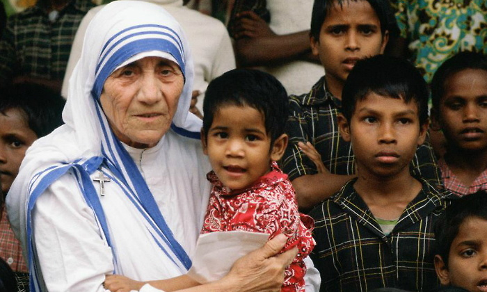  Mother Teresa Biopic On Silver Screen-TeluguStop.com