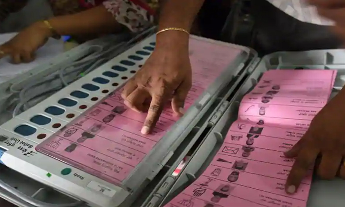  Tdp Facing Rebels Problem In Elections-TeluguStop.com