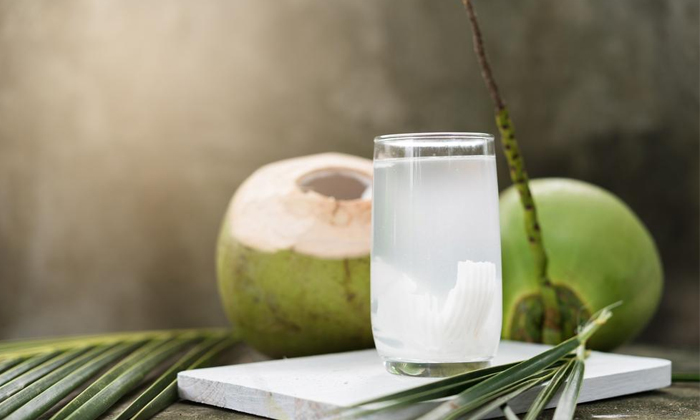  Unknown And Useful Facts Of Coconut Water-TeluguStop.com