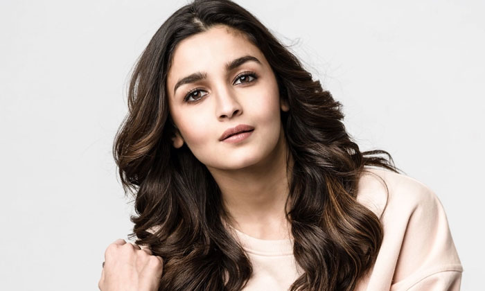  Alia Bhatt Is The Times Most Desirable Woman Of 2018-TeluguStop.com