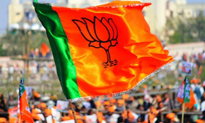  Bjp Apply Political Sketch On Tdp Party Leaders-TeluguStop.com