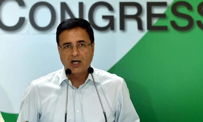 Congress Party Shocking Decision One Month Stay Away From Tv Debates Congress Party Shocking Decision One Month Stay Away From Tv Debates-TeluguStop.com