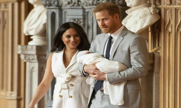  Harry And Meghan Introduce Their Son A Royal Named Archie-TeluguStop.com
