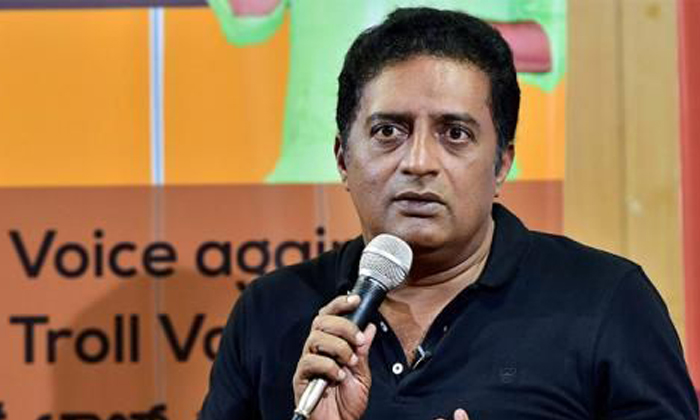  I Got Big Slap On My Cheek Prakash Raj-TeluguStop.com