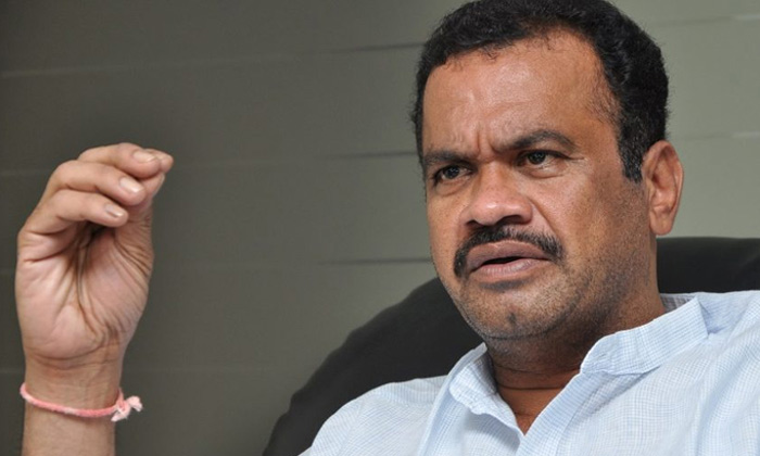  Congress Mp Komatireddy Venkat Reddy Plan To Jump Bjp-TeluguStop.com