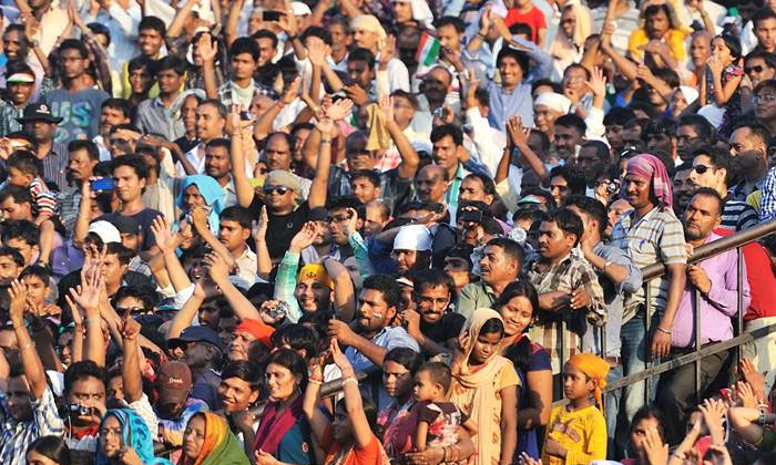  India Population Will Increase In 2027 Than China-TeluguStop.com