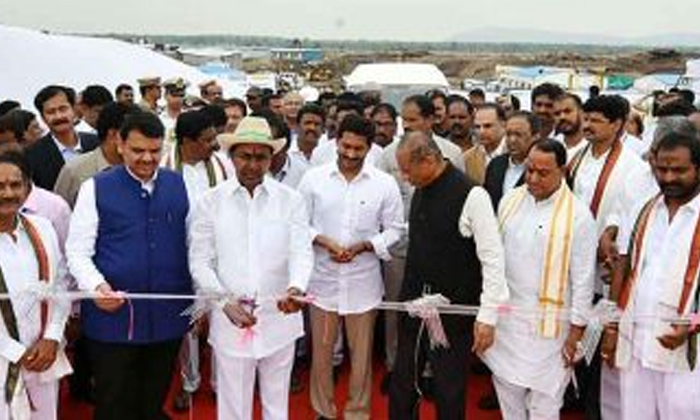 -Telugu Political News