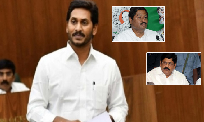  Ys Jagan Mohan Reddy Party Leaders And Workers Show They Egos1 1-TeluguStop.com