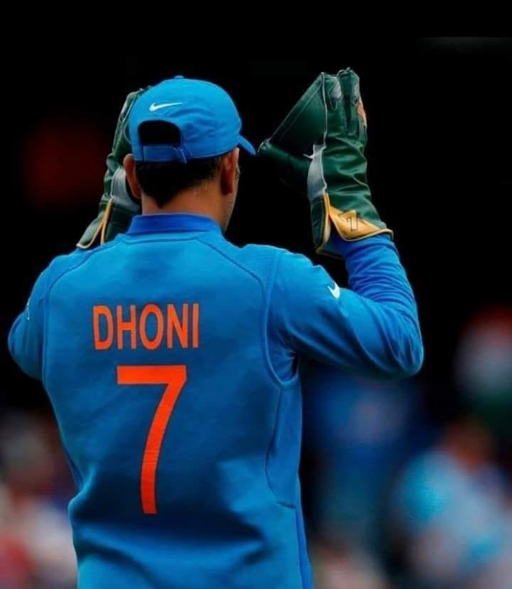 రిటైర్మెంట్ పై ధోని కామెంట్ రిటైర్మెంట్ పై ధోని కామెంట్
