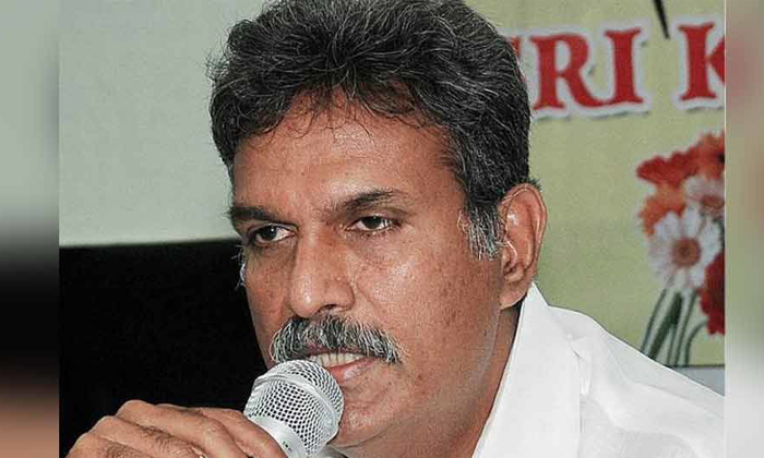  Kesineni Nani Comments On Party Change Mps-TeluguStop.com