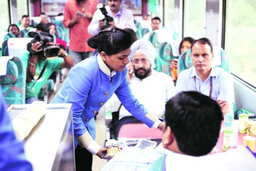 ఇక నుంచి ట్రైన్స్ లో కూడా ఎయిర