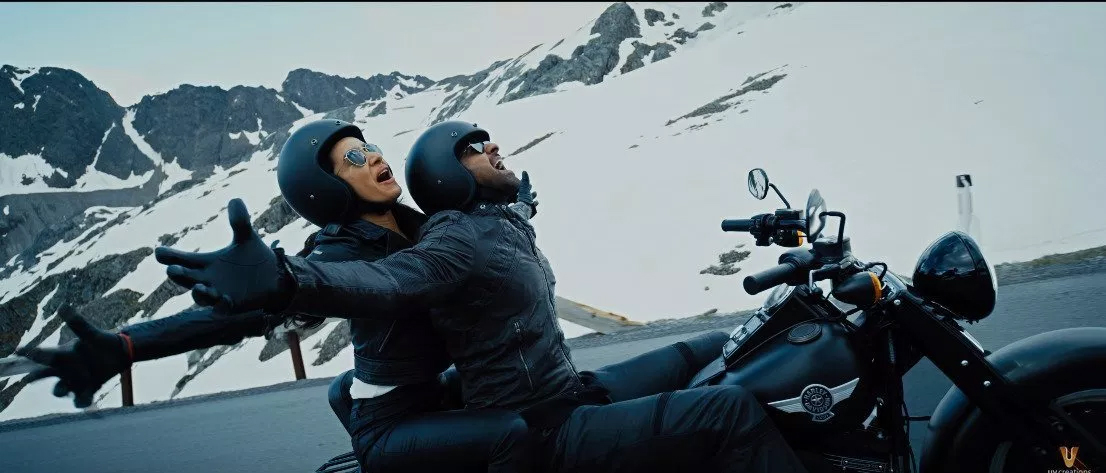 సాహో ట్రైలర్‌ టాక్‌ : మళ్లీ తె�