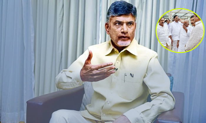  Tdp Kapu Leaders Afradi Of Ycp Party-TeluguStop.com