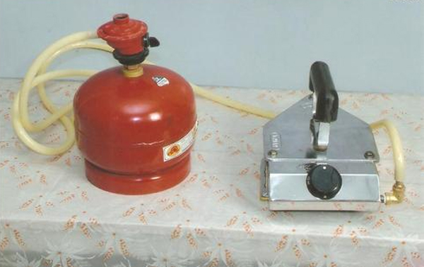 Telugu Iron Box, Cylinder Iron, Gas System, Knob, Lpg Cylinder-