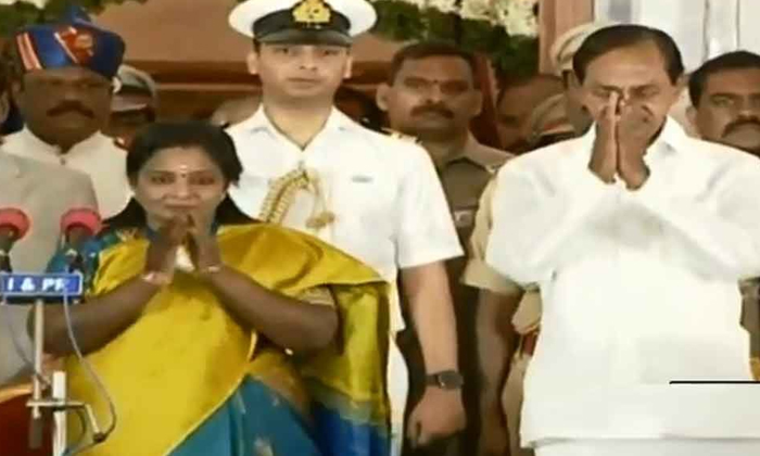 Tamilisai Soundararajan Oath In Telanganagovernner Tamilisai Soundararajan Oath In Telanganagovernner-TeluguStop.com