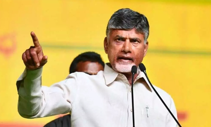  Chandrababu Comments On Jagan Mohan Reddy About On Media-TeluguStop.com