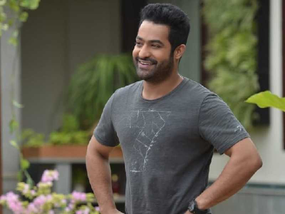 Telugu Anasuya, Jr Ntr, Koratala, Nti Procuctio, Rajamouli, Ram Charan, Tollywoo