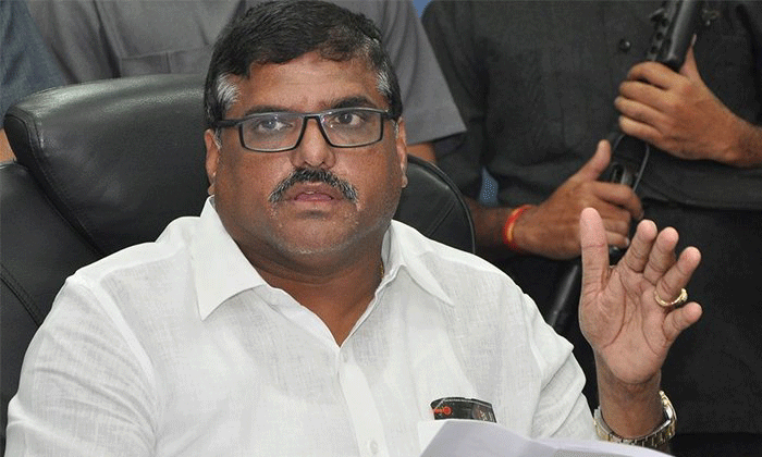  Ap Minister Boscha Satyanarayana Troubled In Speek Of English-TeluguStop.com