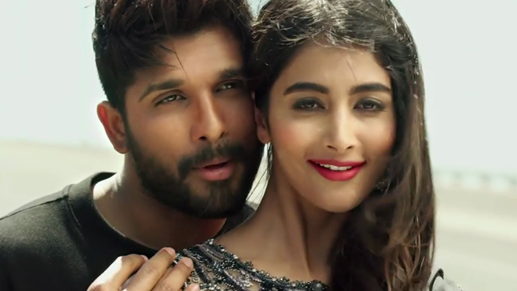 Telugu Allu Arjun Fans, Dj, Pooja Hegde, Trivikram-