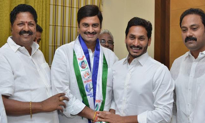 Telugu Sapuram Mp, Sapurammp, Ycpjagan, Ycpmp, Ycp Mps-