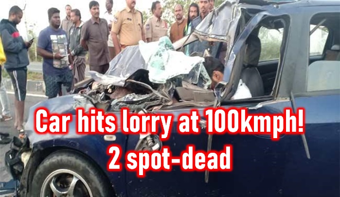 Car Hits Lorry At 100kmph! Two Dead In The Accident At Karimnagar-TeluguStop.com