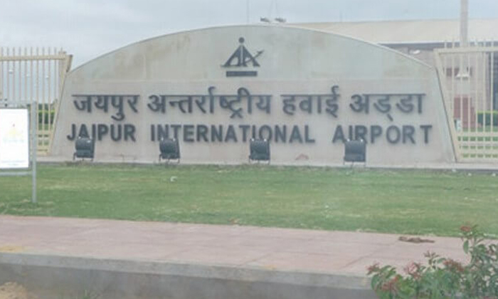 Telugu America Bostan, Jaipur Airport, Kunal Kamra, Kunalkamra, Latestkunal-Telu