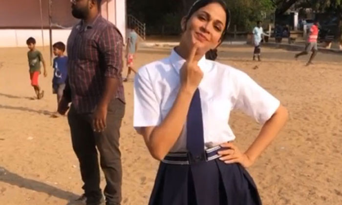  Lavanya Tripati Share Pic In School Uniform, Tollywood, Telugu Cinema, Social Me-TeluguStop.com