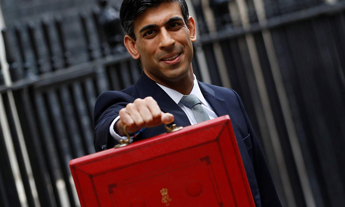  Indian Origin Finance Minister Rishi Sunaks Budget Makes Uk Visas More Expensiv-TeluguStop.com