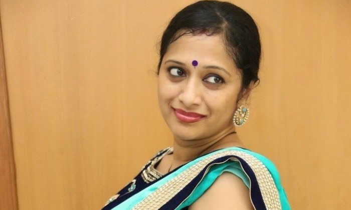 Telugu Actressanitha-Movie