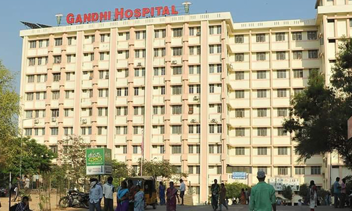  Coronavirus Suspected Cases Rise In Hyderabad Gandhi Hospital-TeluguStop.com