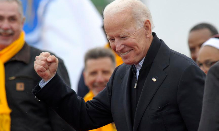  Democratic Front Runner Joe Biden Wins The Endorsement Of The National Educatio-TeluguStop.com