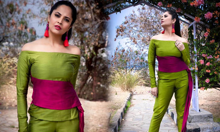 Glamorous Anchor Anasuya Images-telugu Actress Photos Glamorous Anchor Anasuya Images - Anchoranasuya Latest Telugu Pic High Resolution Photo