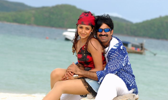  Trisha To Romance Raviteja-TeluguStop.com