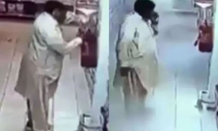  Viral Video About Pakistani Man Suing Fire Extinguisher For Hand Wash-TeluguStop.com