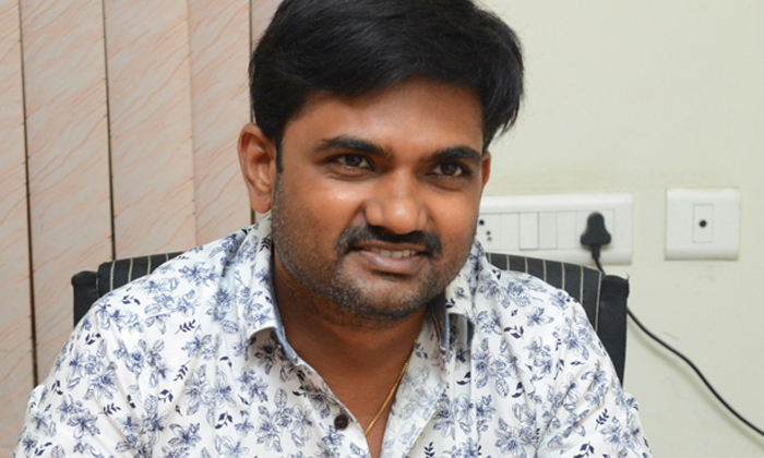 Director Maruthi Clarifies About His Next Film Director Maruthi Clarifies About His Next Film-TeluguStop.com