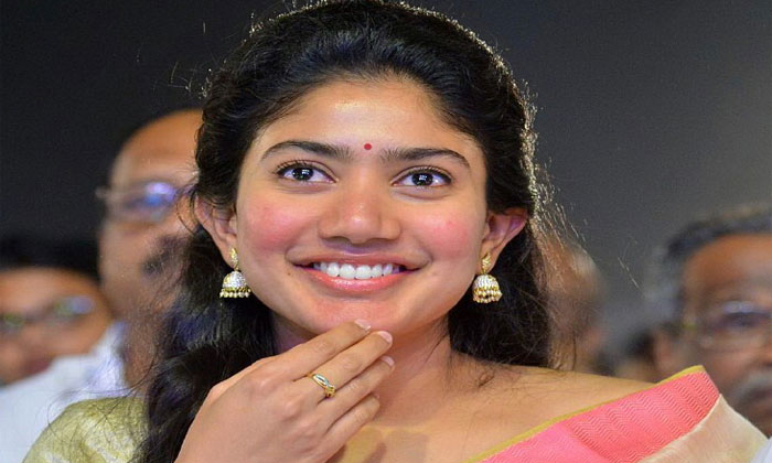  Tollywood Dancing Stars Favorite Actress Sai Pallavi, Tollywood, Telugu Cinema,-TeluguStop.com