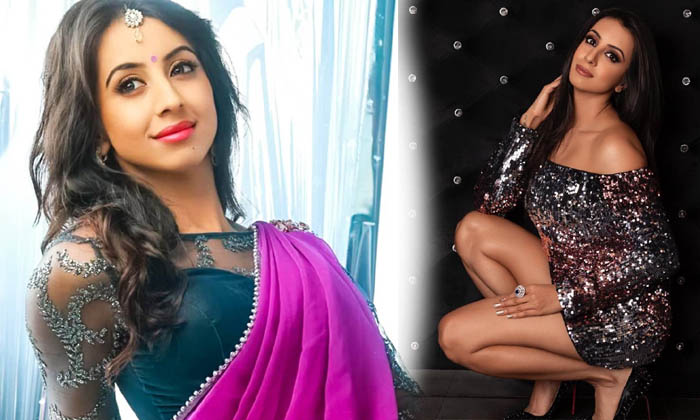 Amazing Pitcher Of Sanjjanaa Galrani -  Amazing Pitcher Of Sanjjanaa Galrani-telugu Actress Photos Amazing Pitcher Of Sa High Resolution Photo