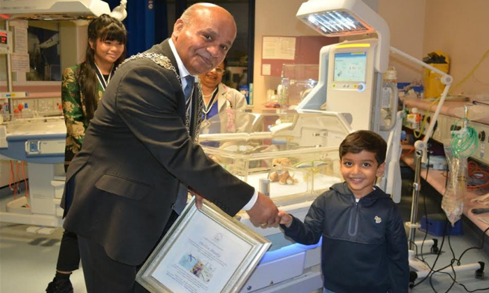  6 Year Old Indian Origin Boy Raises £21k To Donate Incubator To Uk Hospital, 6-TeluguStop.com