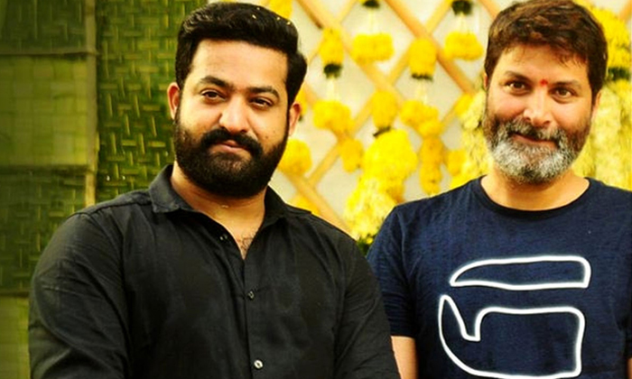  Ntr And Trivikram Movie Latest Update About Ntr Play The Big Bussiness Man In Th-TeluguStop.com