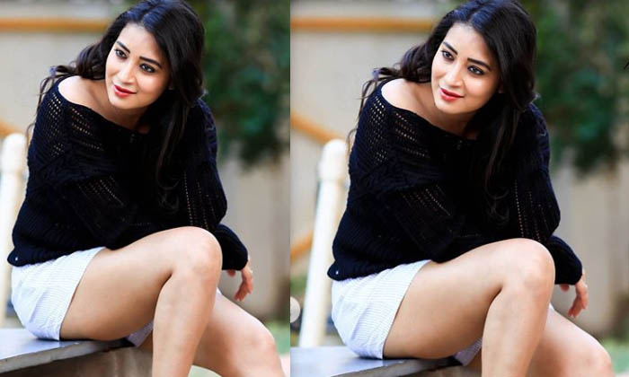  Bhanu Sri, Telugu Anchor, Telugu Actress, Beautiful Photos, Big Boss Season 3 Co-TeluguStop.com