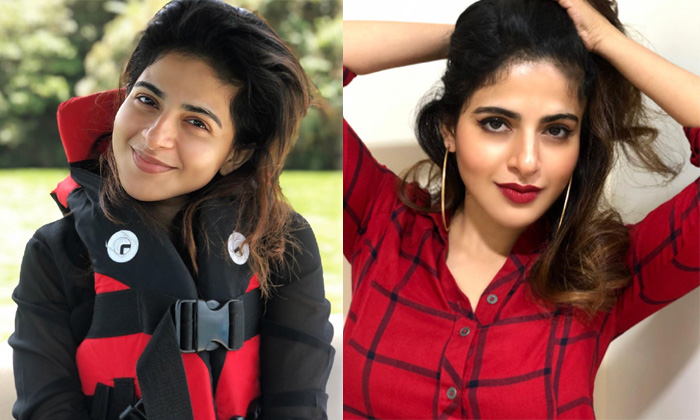 Actress Iswarya Menon Cute Candid Clicks - Tamil Beauty Kollywod Glamorous Actress Iswarya Menon Cute Candid Clicks-tel High Resolution Photo