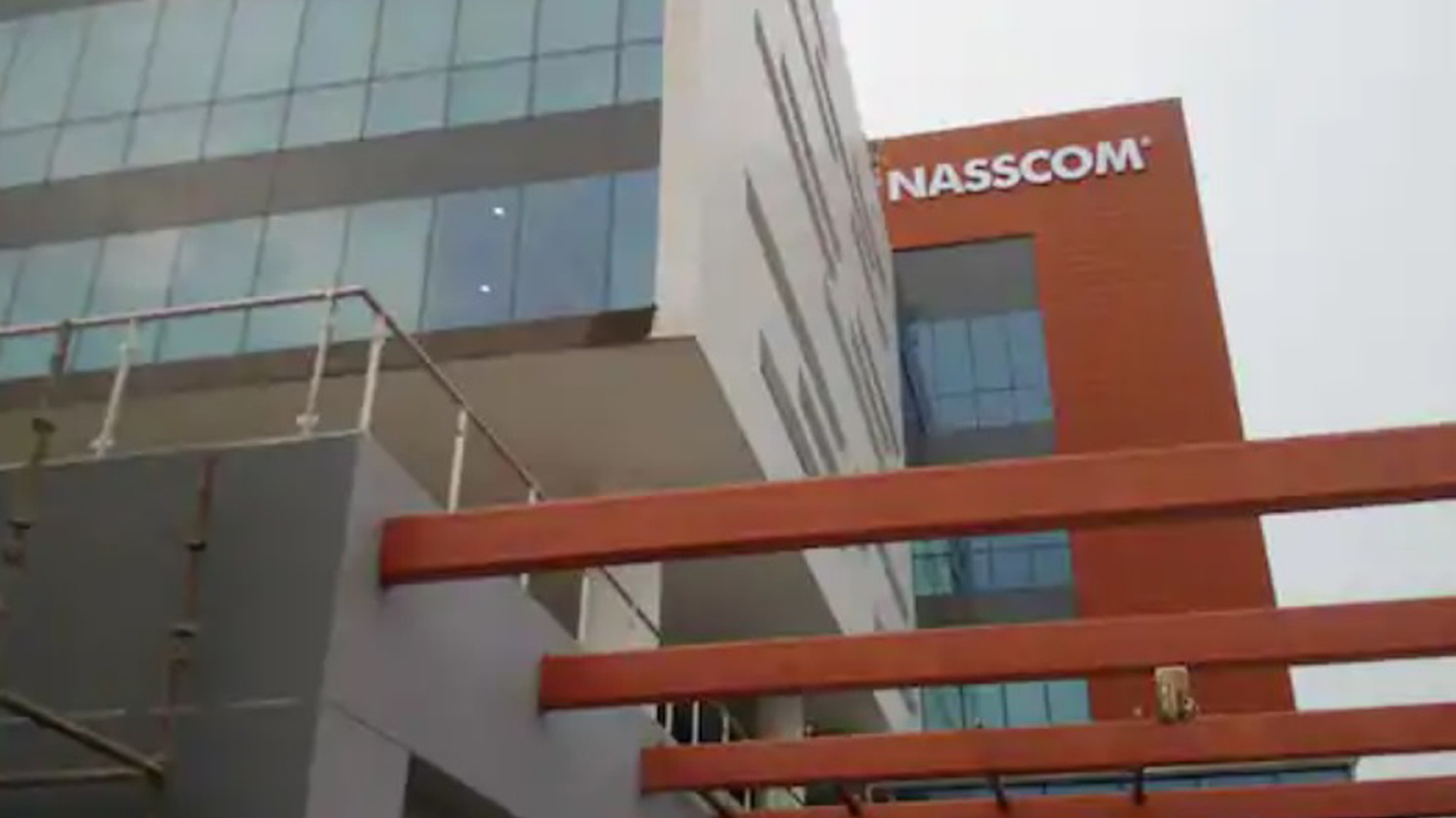  Essential Tech Workers Should Be Exempted From Visa Restrictions In Us: Nasscom,-TeluguStop.com
