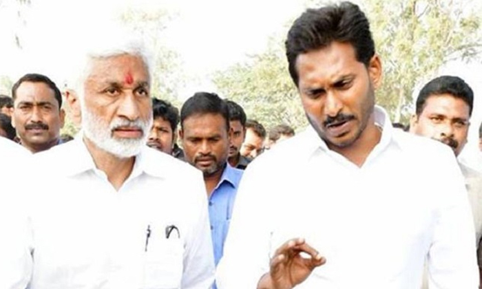  Why Difference Comes Between Vijaysai Reddy And Jagan Mohan Reddy What Is The Re-TeluguStop.com