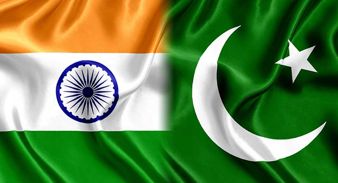  Two Indian, High Commission ,officials ,missing,  Pakistan-TeluguStop.com