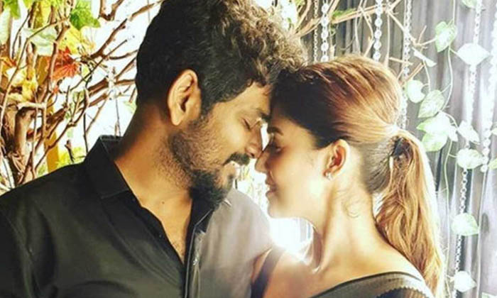  Nayanatara, Telugu Actress, Kiss Photos, Vignesh Shivan, Director-TeluguStop.com